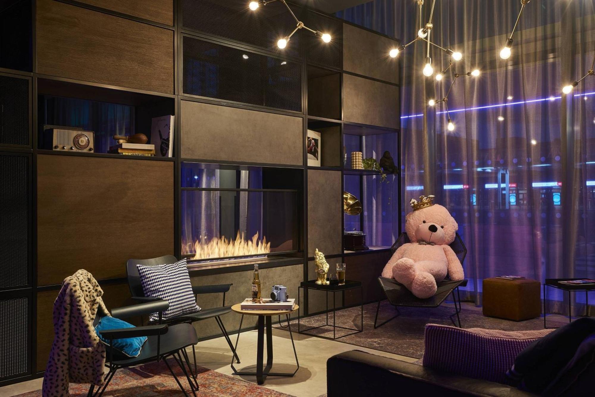 Moxy Birmingham NEC Hotel Bickenhill Ngoại thất bức ảnh