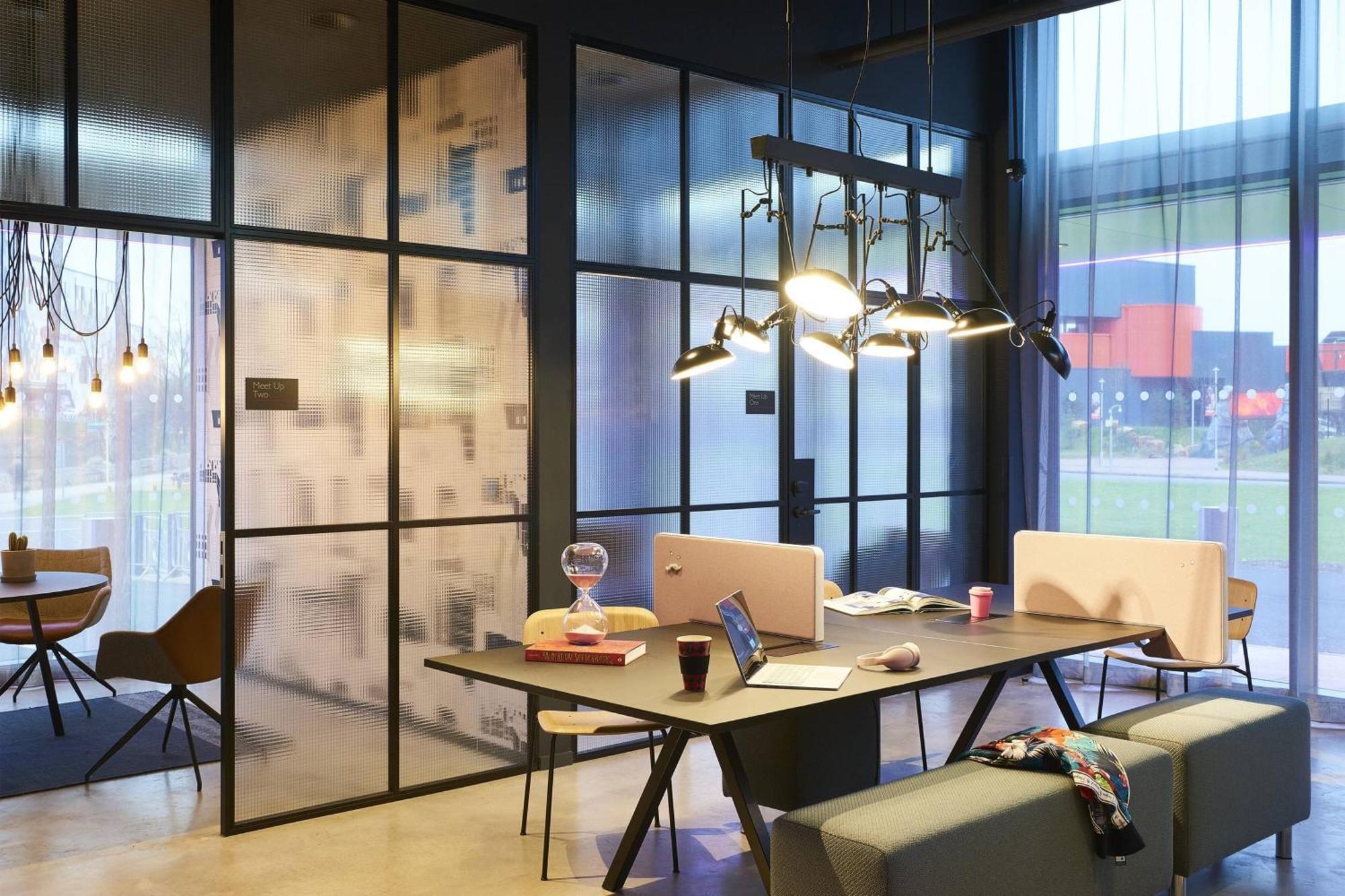 Moxy Birmingham NEC Hotel Bickenhill Ngoại thất bức ảnh