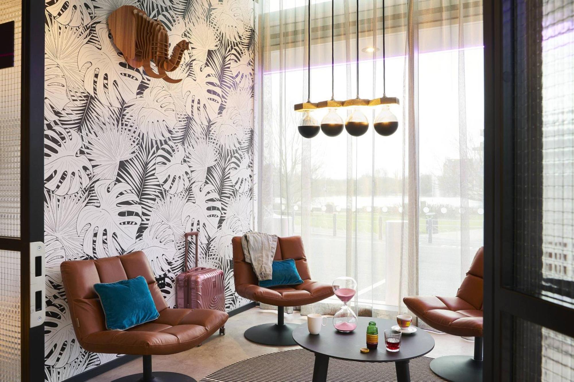 Moxy Birmingham NEC Hotel Bickenhill Ngoại thất bức ảnh